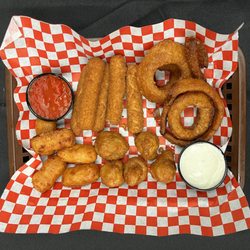 Blitz Bar & Grill - Combo Platter