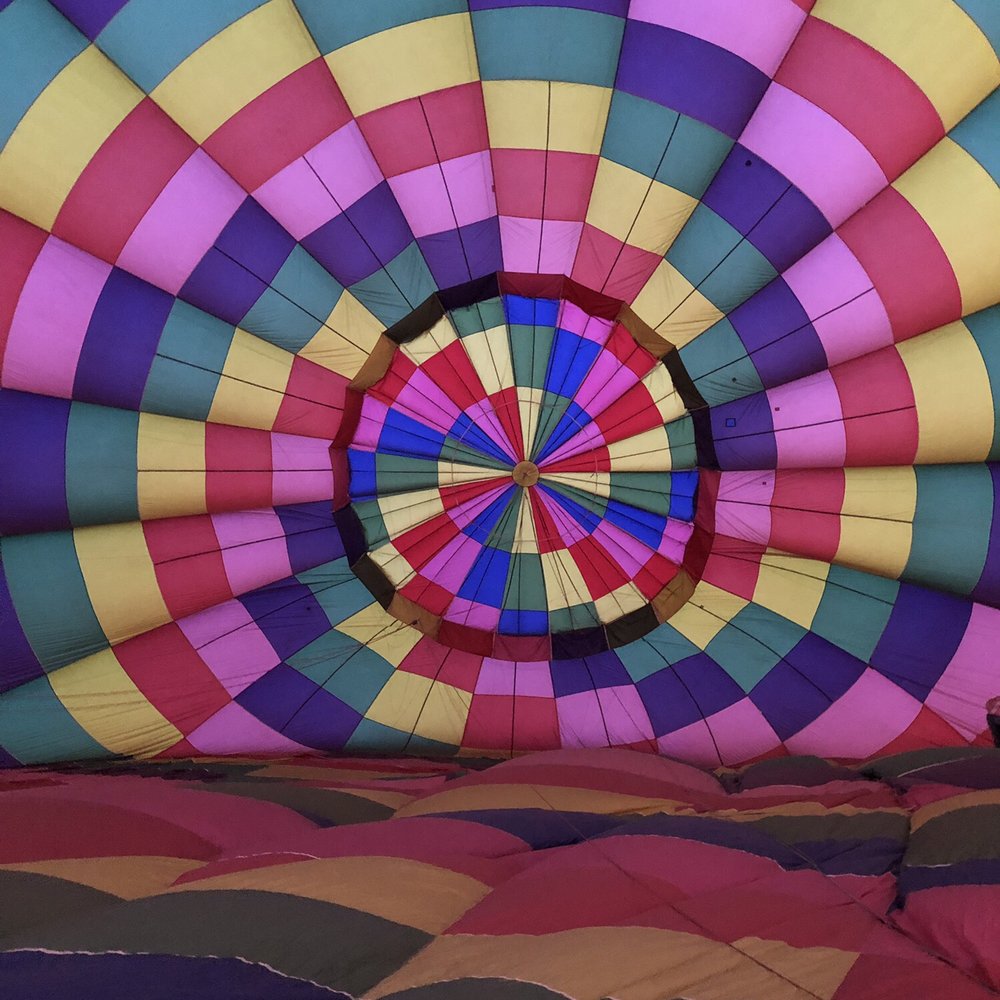 Balloon Skydive - Inside the balloon before take off - Hot Air Balloons Near Me Balloon Skydive - Inside the balloon before take off - Hot Air Balloons Near Me