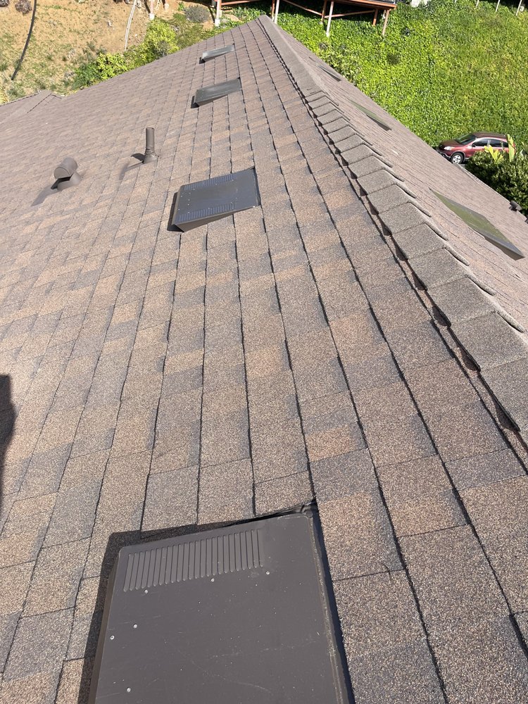 Slide of Adail Bastos Roofing