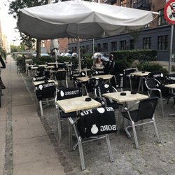 Det Lille Kökken - Outside patio