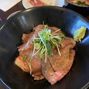 Waraku - Izakaya Near Me - Torrance, California
