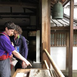 Odyssey Middle School - Visiting temples in Japan
