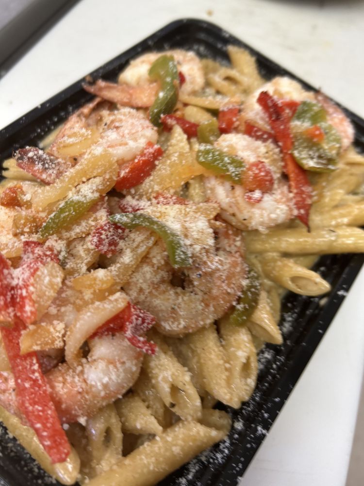 Slang N Platez ATL Logo