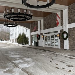 Exterior photo of Salt Micro Spa North Conway - Conway, New Hampshire Exterior photo of Salt Micro Spa North Conway - Conway, New Hampshire