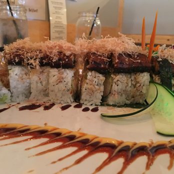 Sushi Bear - king dragon roll: whole eel filet! - Sushi Bars Near Me - Tustin, California Sushi Bear - king dragon roll: whole eel filet! - Sushi Bars Near Me - Tustin, California