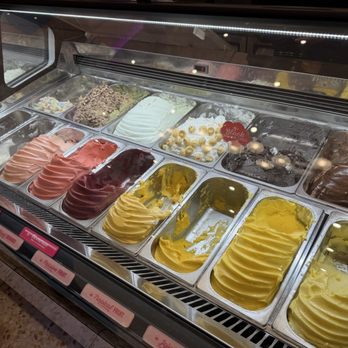 Sundaes Best - Ice Cream & Frozen Yogurt Near Me - New York, New York Sundaes Best - Ice Cream & Frozen Yogurt Near Me - New York, New York
