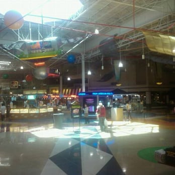 Grapevine Mills - Shopping Centers Near Me - Grapevine, Texas