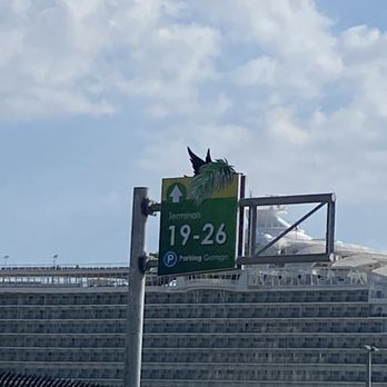Port Everglades - Travel Services Near Me - Fort Lauderdale, Florida Port Everglades - Travel Services Near Me - Fort Lauderdale, Florida