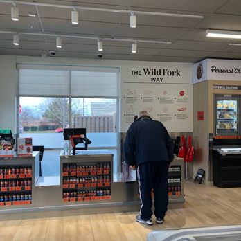 Wild Fork - Checkout counter. - Grocery Near Me - Mount Prospect, Illinois