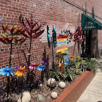 Blackhawk Hardware - Nurseries & Gardening Near Me - Charlotte, North Carolina