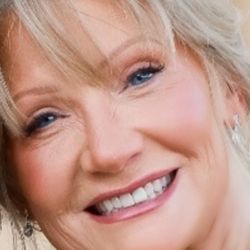 The Tennessee Lamb - Lashes -