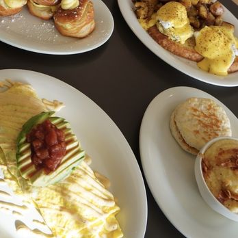 Eggs Up Grill - A collage of the things that I ate while I was there - Breakfast & Brunch Near Me - Apopka, Florida