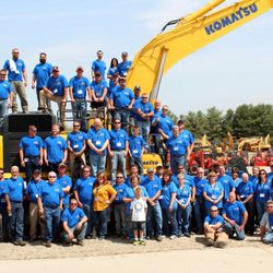Komatsu Pine Bush - Team Pine Bush Equipment