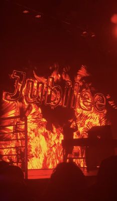 Avant Gardner by null