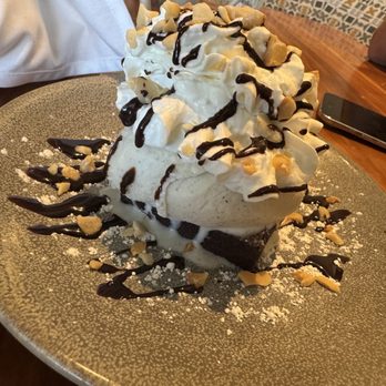 Pacific Catch - Hawaiian fudge brownie - Seafood Near Me - Dublin, California
