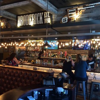 Broderick - Bar Area - Burgers Near Me - Walnut Creek, California