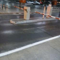Galerías Cuernavaca - Parking.