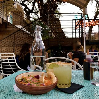 Bar Peached - Cheese Corn and Margarita De Peached - Cocktail Bars Near Me - Austin, Texas