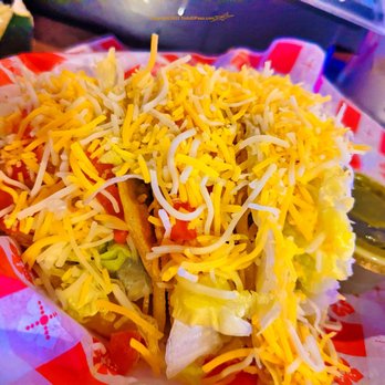 VFW 8550 - a hot dog with cheese and onions - Tacos Near Me - El Paso, Texas VFW 8550 - a hot dog with cheese and onions - Tacos Near Me - El Paso, Texas