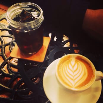 Sump Coffee - Iced coffee and cappuccino - Coffee & Tea Near Me - Saint Louis, Missouri