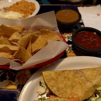Los Toros Mexican Restaurant - Mexican Near Me - Chatsworth, California Los Toros Mexican Restaurant - Mexican Near Me - Chatsworth, California