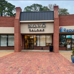 Bohemian Muse Beauty Studio - NOVO Salons is located in Suite 15 at a small strip mall along the intersection of Eisenhower and Stephenson Aves, alongside Planet Fitness.