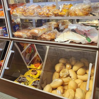 Villa Brasil Cafe - Bakeries Near Me - Hartford, Connecticut Villa Brasil Cafe - Bakeries Near Me - Hartford, Connecticut