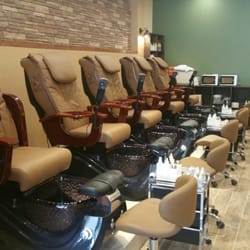 J & J Nails - Pedicure chairs with back massage