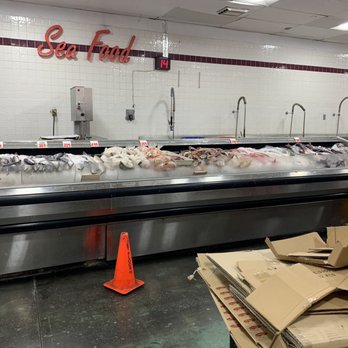 Seafood Ranch Market - a large display of seafood - Grocery Near Me - Carson, California Seafood Ranch Market - a large display of seafood - Grocery Near Me - Carson, California
