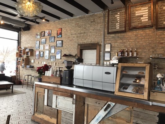 Kusanya Cafe by null