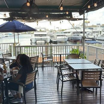 Rendezvous  - The deck overlooking the marina. - Seafood Near Me - Fort Lauderdale, Florida