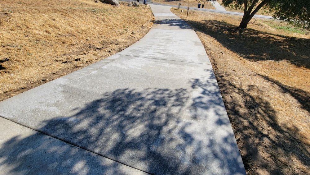 Slide of RW General Construction