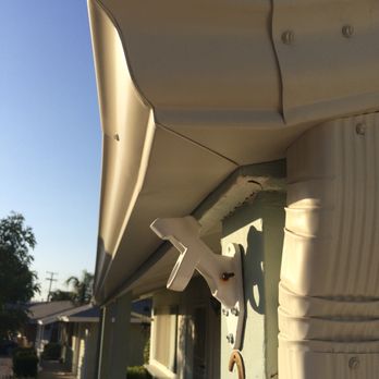 Sure Flow Seamless Rain Gutters - Sure Flow Seamless Gutters on our house. - Gutter Services Near Me - Hemet, California Sure Flow Seamless Rain Gutters - Sure Flow Seamless Gutters on our house. - Gutter Services Near Me - Hemet, California