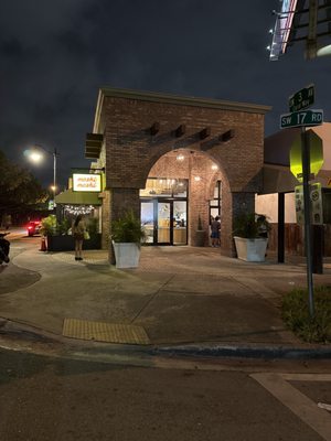 Moshi Moshi Brickell by null