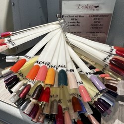 Deluxe Nails & Spa - Many options for colors