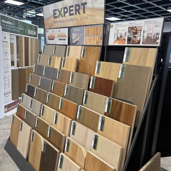 Vonderheide Floor Coverings - Premier hardwood - Carpeting Near Me - Pekin, Illinois Vonderheide Floor Coverings - Premier hardwood - Carpeting Near Me - Pekin, Illinois