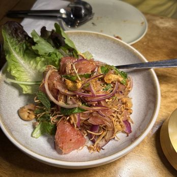 Kub kao - Pomelo salad - Thai Near Me - Brooklyn, New York Kub kao - Pomelo salad - Thai Near Me - Brooklyn, New York