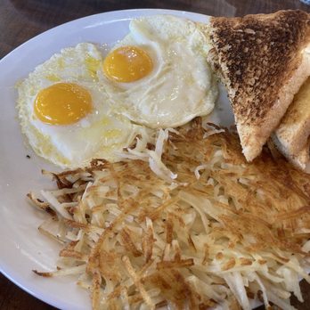 Denny's - 2 Eggs, hash browns and toast. $5.00 - Diners Near Me - Lewiston, Idaho Denny's - 2 Eggs, hash browns and toast. $5.00 - Diners Near Me - Lewiston, Idaho