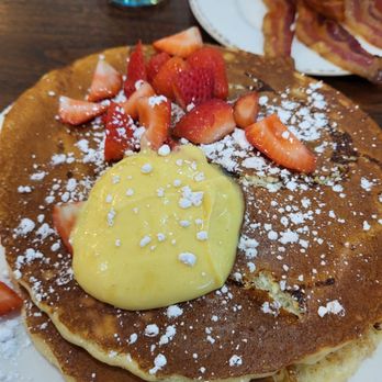 First Watch - Breakfast & Brunch Near Me - Oakville, Missouri First Watch - Breakfast & Brunch Near Me - Oakville, Missouri