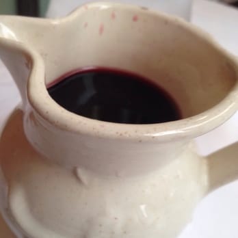Trattoria La Corte Galluzzi - 1/4 L house wine. Bold and dry! - Italian Near Me - Bologna, BO