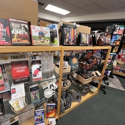 Flintridge Bookstore - Cute