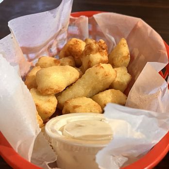 Tully's II Food & Spirits - Cheese Curds - American Near Me - Monona, Wisconsin