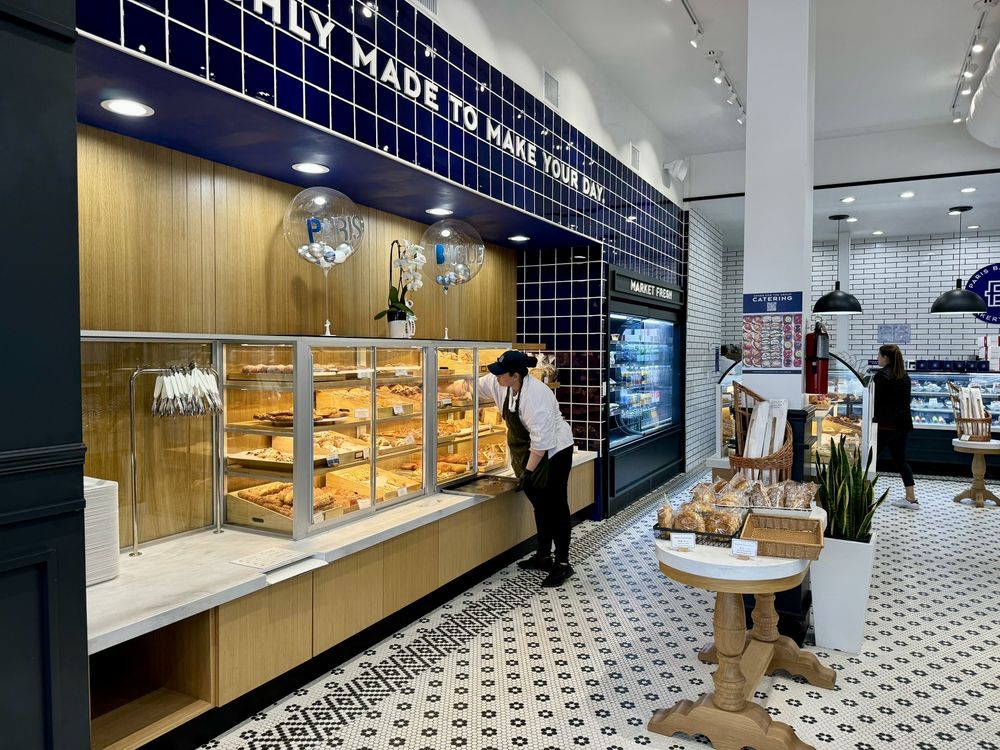 PARIS BAGUETTE Updated September 2024 148 Photos & 65 Reviews