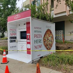 Rio Hondo College - Pizza machine???