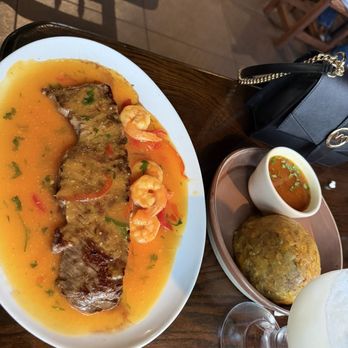 Oh Que Bueno Restaurant - Semoran - Steak and shrimp mufungo - Sports Bars Near Me - Orlando, Florida Oh Que Bueno Restaurant - Semoran - Steak and shrimp mufungo - Sports Bars Near Me - Orlando, Florida