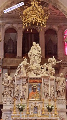 Basilica Santa Maria della Salute by null