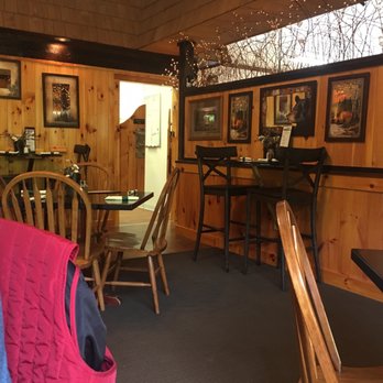 River View Cafe at High Falls Gorge - dining area - Cafes Near Me - Wilmingotn, New York River View Cafe at High Falls Gorge - dining area - Cafes Near Me - Wilmingotn, New York