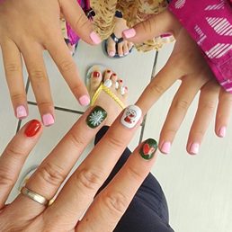 Mani/pedi