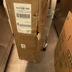 Westside Joe's Bikes - Note that the box doesn't close
