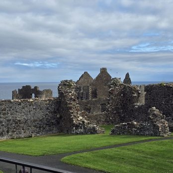 Dunluce Castle - Ruins and green for days ... - Castles Near Me - Bushmills, MYL Dunluce Castle - Ruins and green for days ... - Castles Near Me - Bushmills, MYL